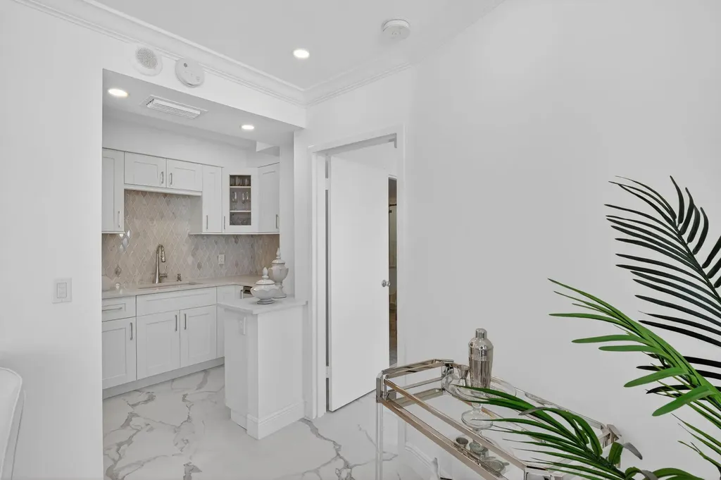 58 N Collier Boulevard Marco Island FL 34145