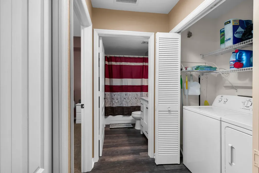 350 Newport Drive Naples FL 34114
