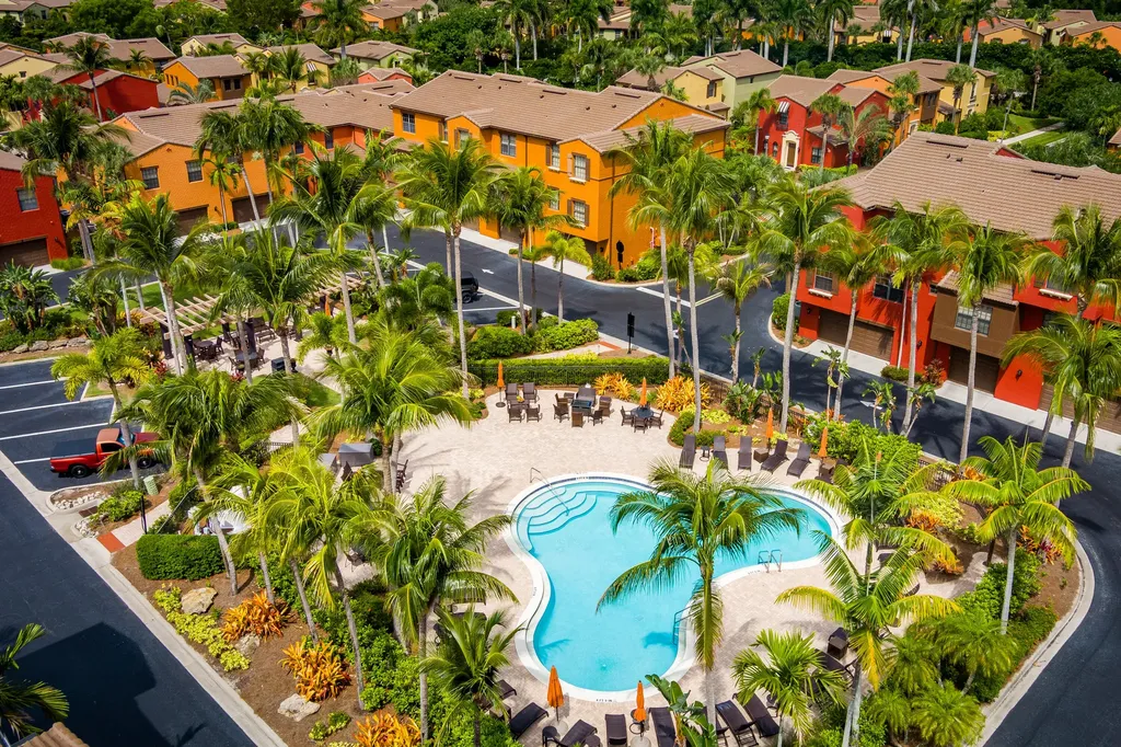 9098 Capistrano Street S Naples FL 34113
