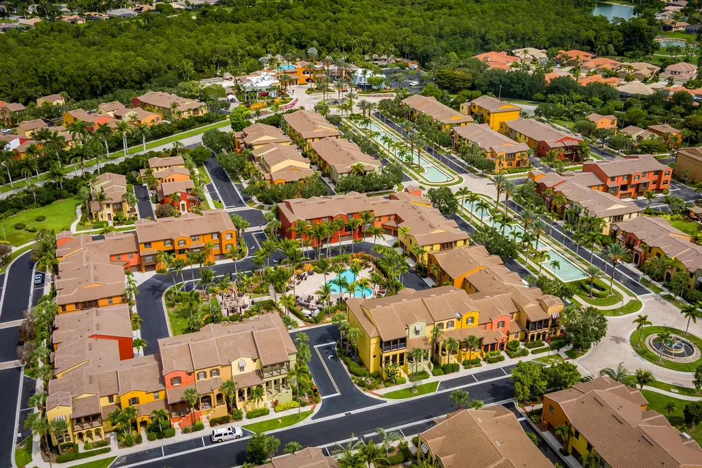 9098 Capistrano Street S Naples FL 34113