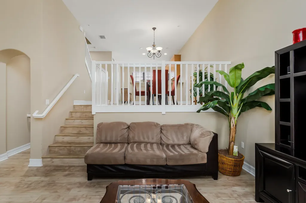 9098 Capistrano Street S Naples FL 34113