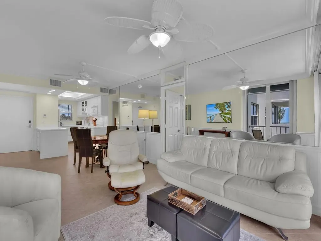 140 Seaview Marco Island FL 34145