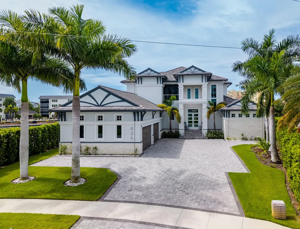 826 Banyan Court Marco Island FL 34145