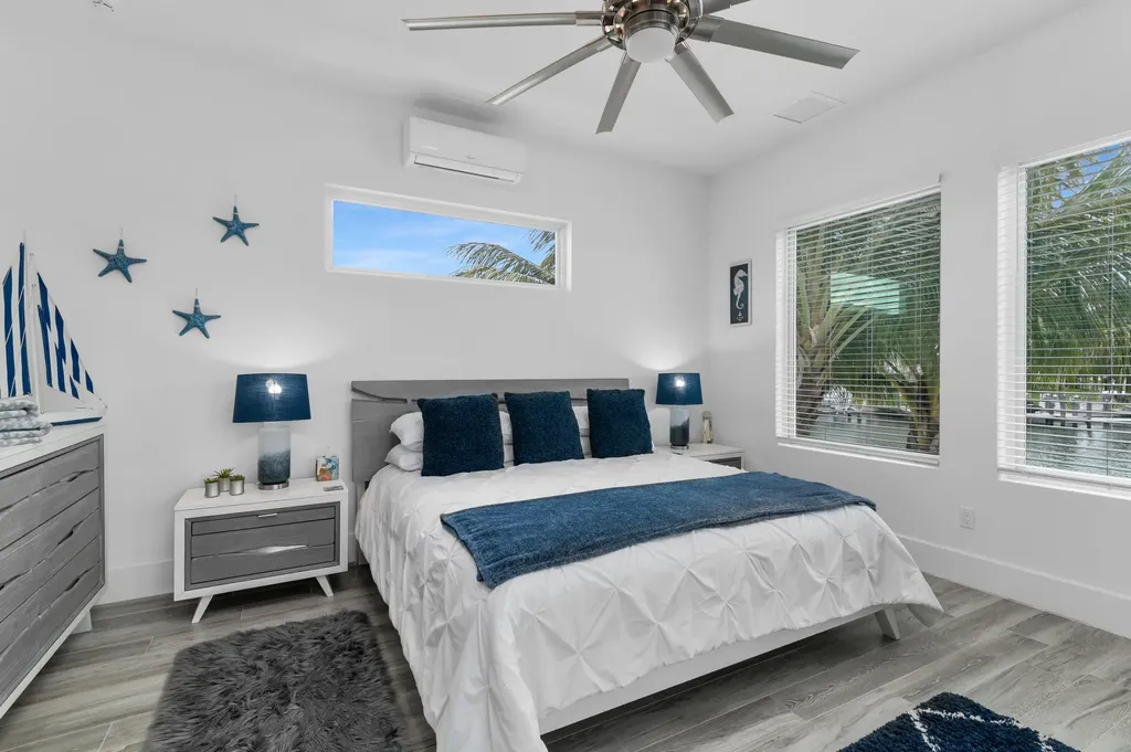826 Banyan Court Marco Island FL 34145
