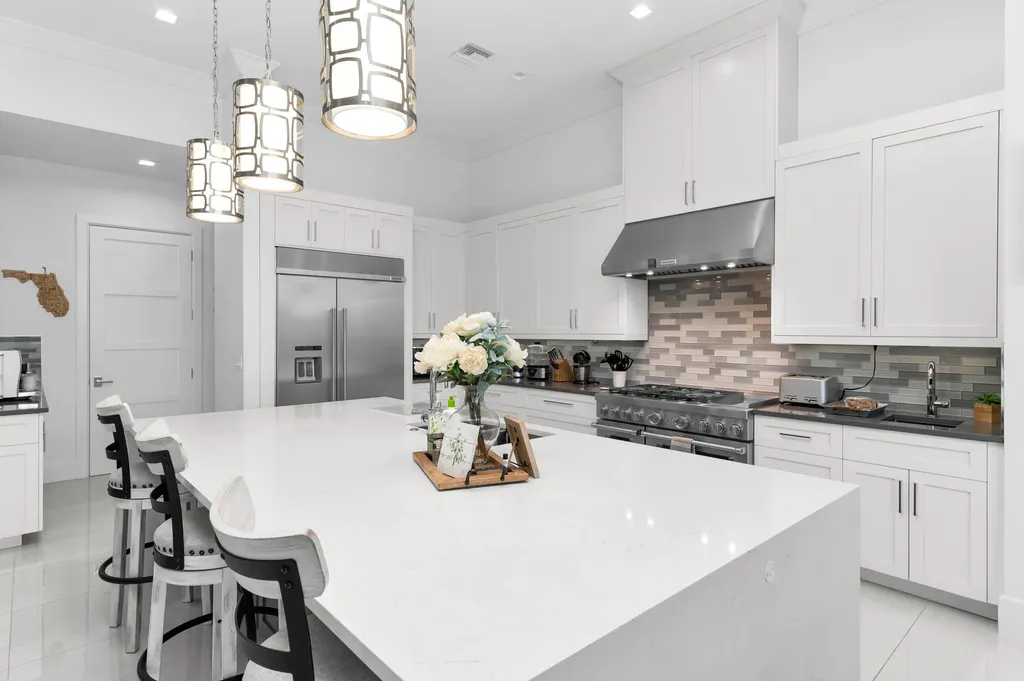 826 Banyan Court Marco Island FL 34145