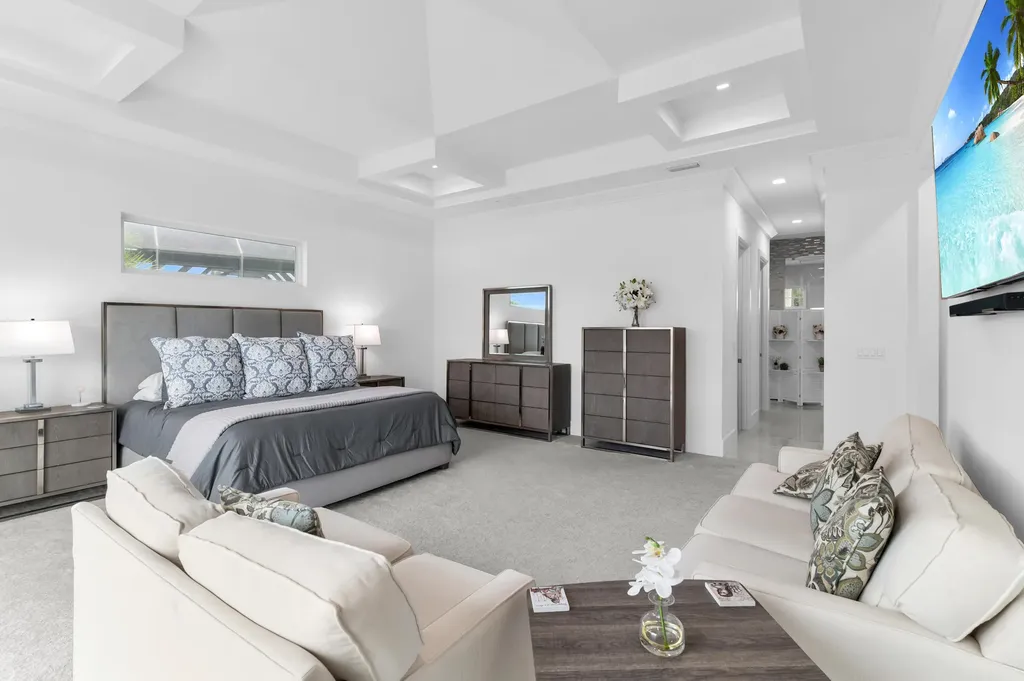 826 Banyan Court Marco Island FL 34145