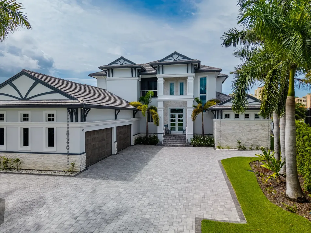 826 Banyan Court Marco Island FL 34145