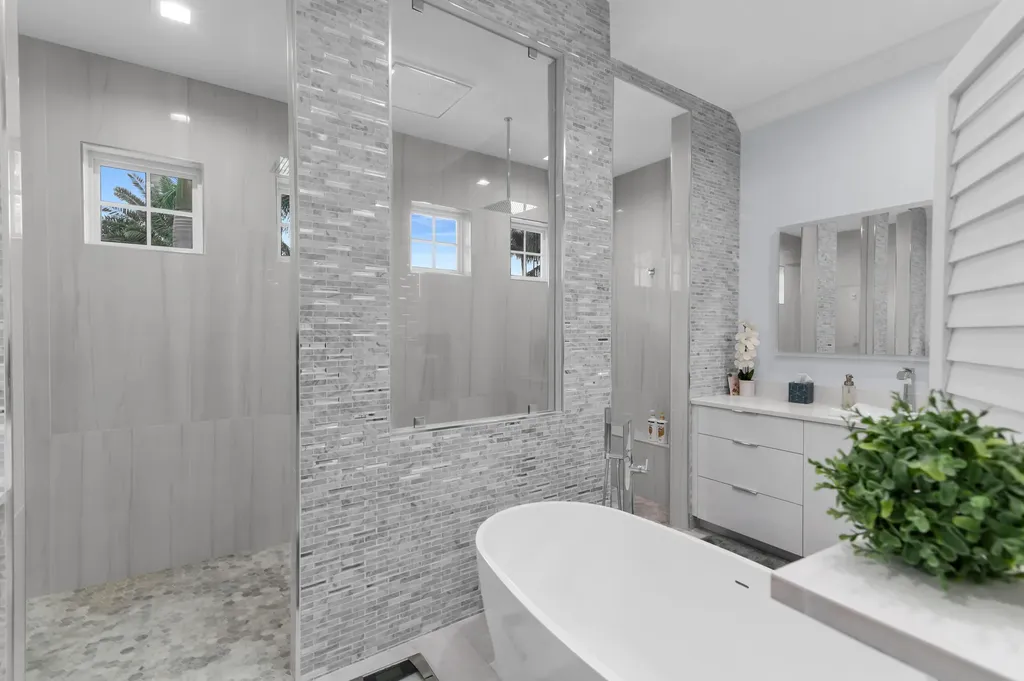 826 Banyan Court Marco Island FL 34145