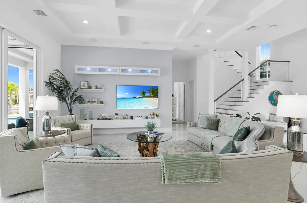 826 Banyan Court Marco Island FL 34145