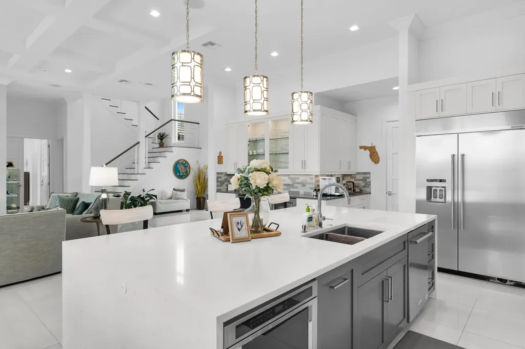 826 Banyan Court Marco Island FL 34145