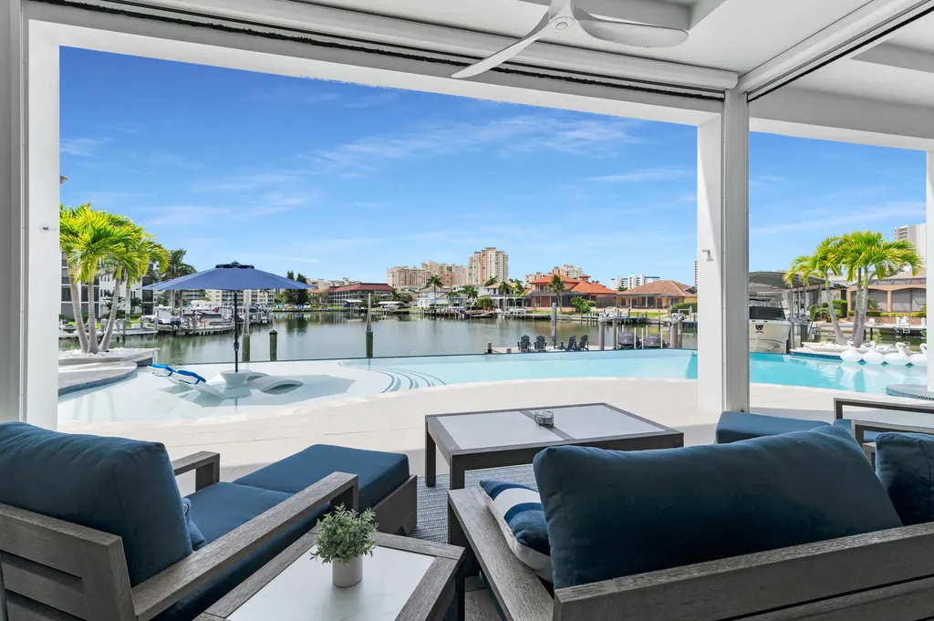 826 Banyan Court Marco Island FL 34145