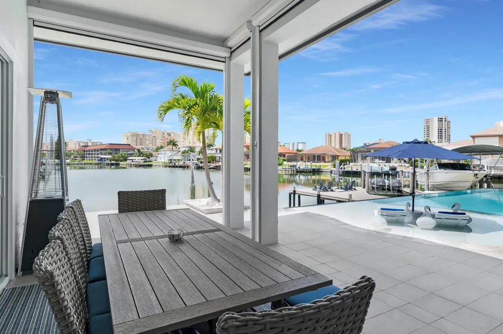 826 Banyan Court Marco Island FL 34145
