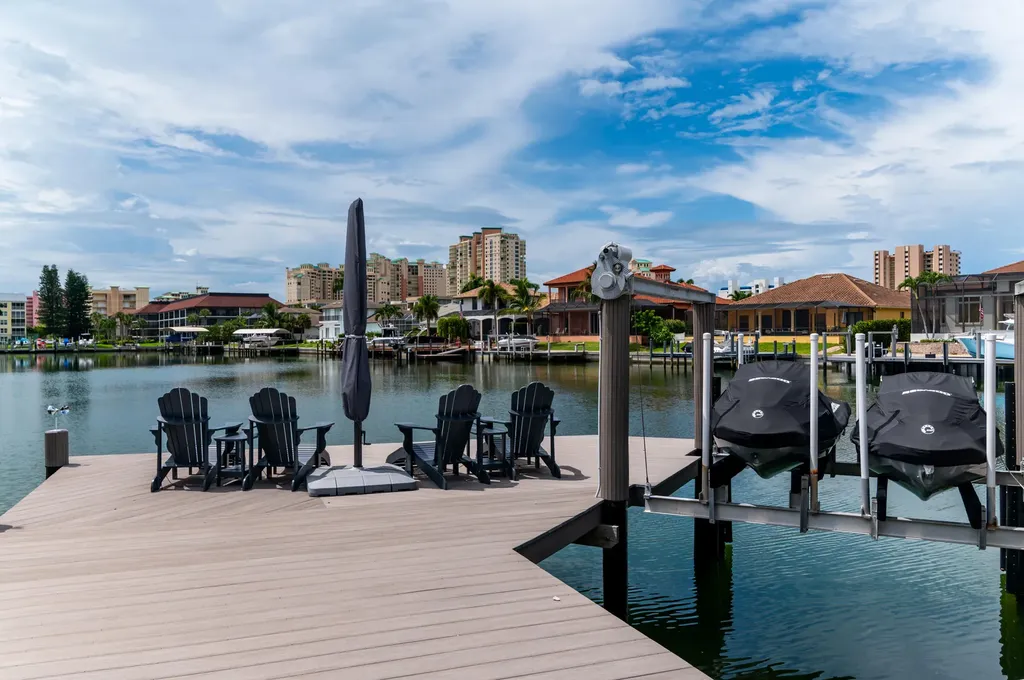 826 Banyan Court Marco Island FL 34145