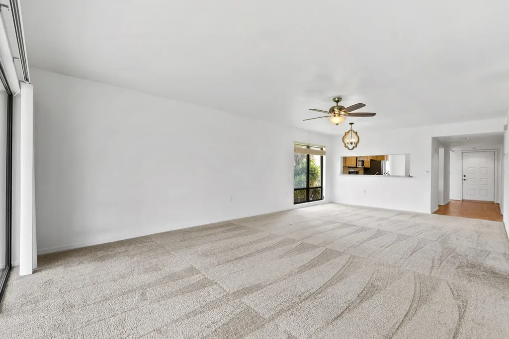 1208 Commonwealth Circle Naples FL 34116