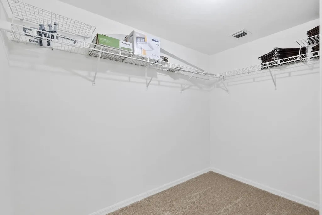 1208 Commonwealth Circle Naples FL 34116