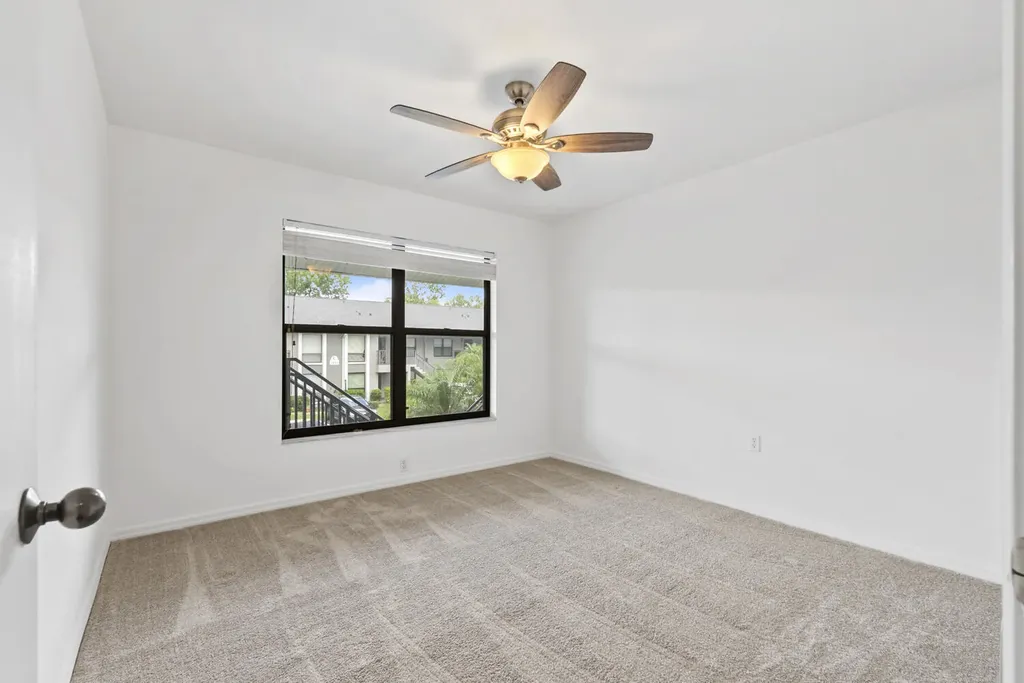 1208 Commonwealth Circle Naples FL 34116