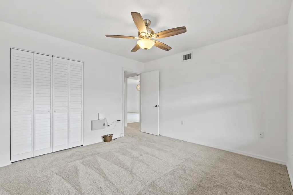 1208 Commonwealth Circle Naples FL 34116