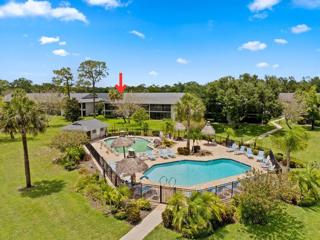 1208 Commonwealth Circle Naples FL 34116