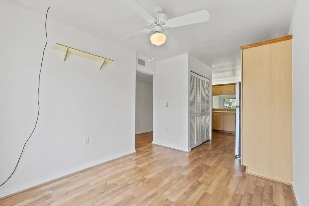 1208 Commonwealth Circle Naples FL 34116