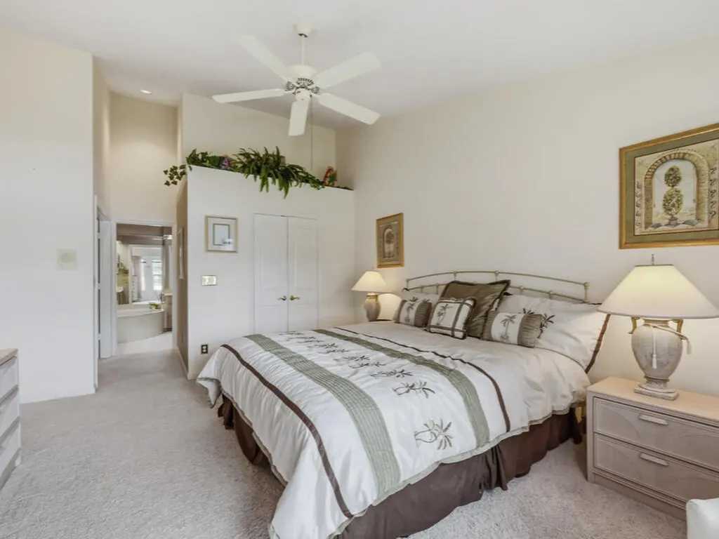 2847 Aintree Lane Naples FL 34112