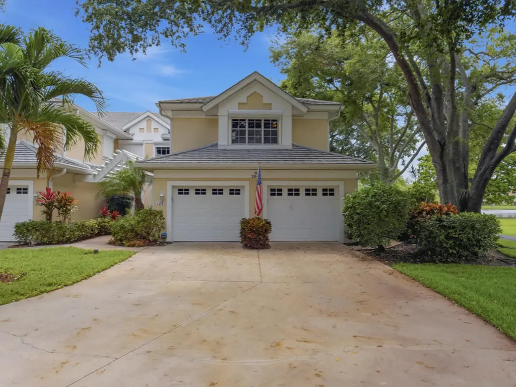 2847 Aintree Lane Naples FL 34112