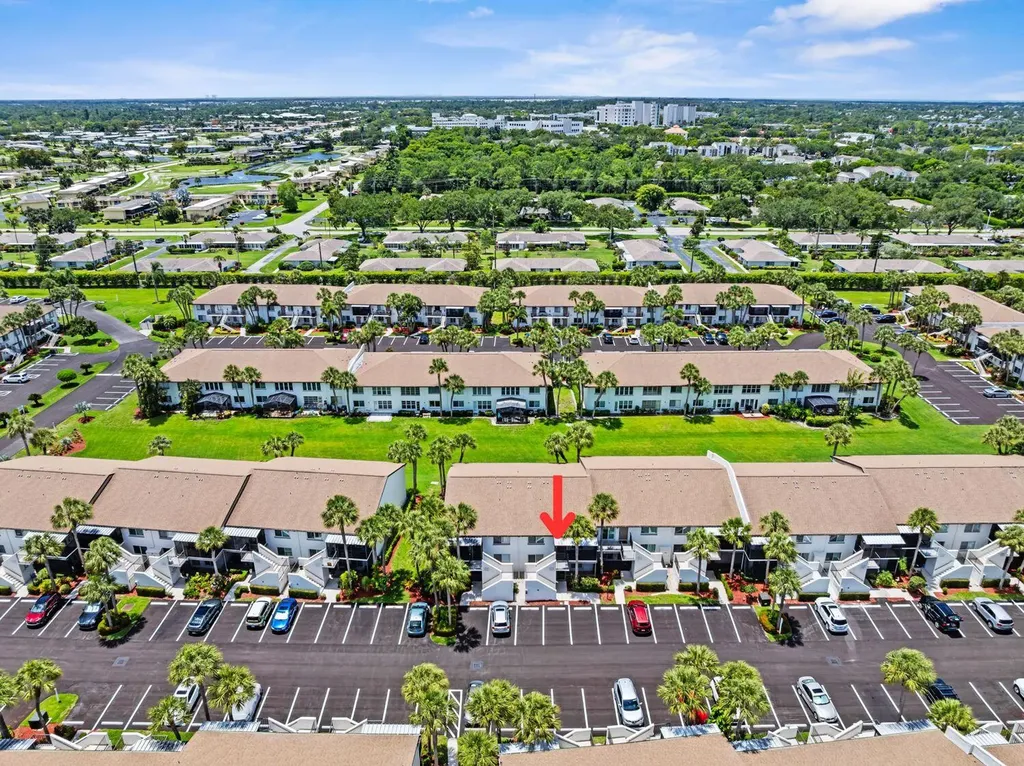 3532 Antarctic Circle Naples FL 34112