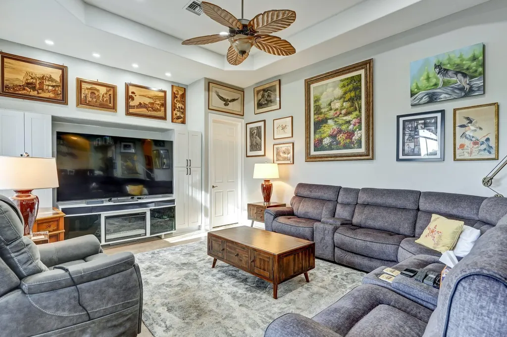 18421 Royal Hammock Boulevard Naples FL 34114