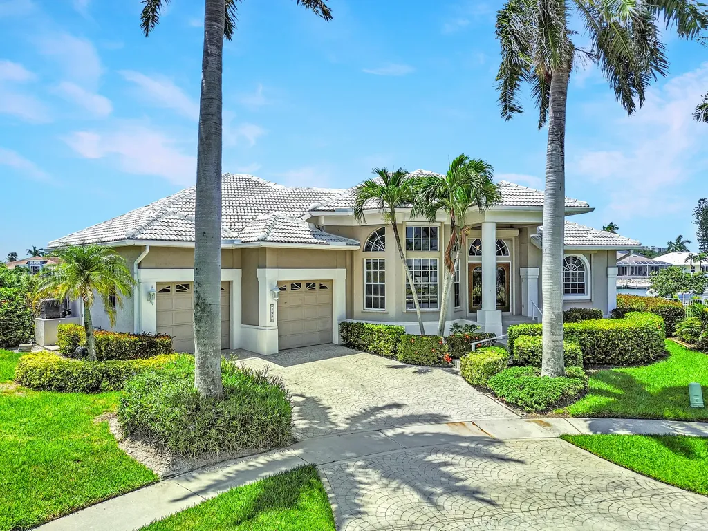 Marco Island FL, 495 Adirondack Court