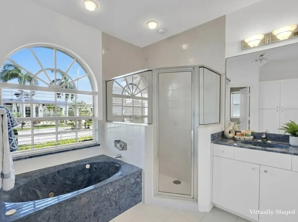 495 Adirondack Court Marco Island FL 34145