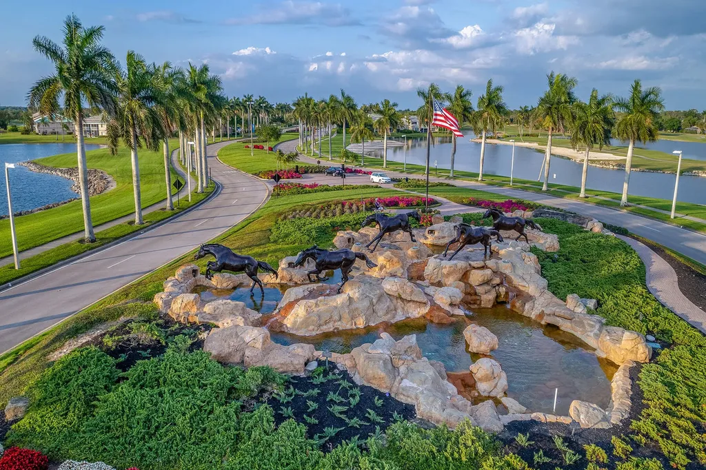 7397 Byrons Way Naples FL 34113