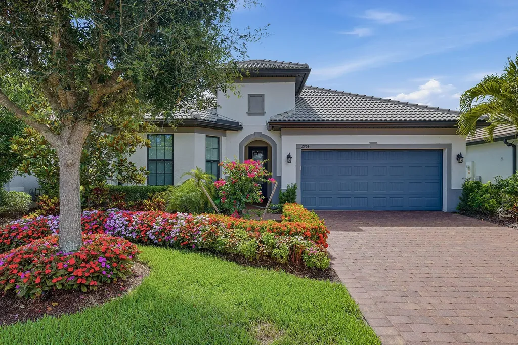 2764 Amaranda Court Naples FL 34114