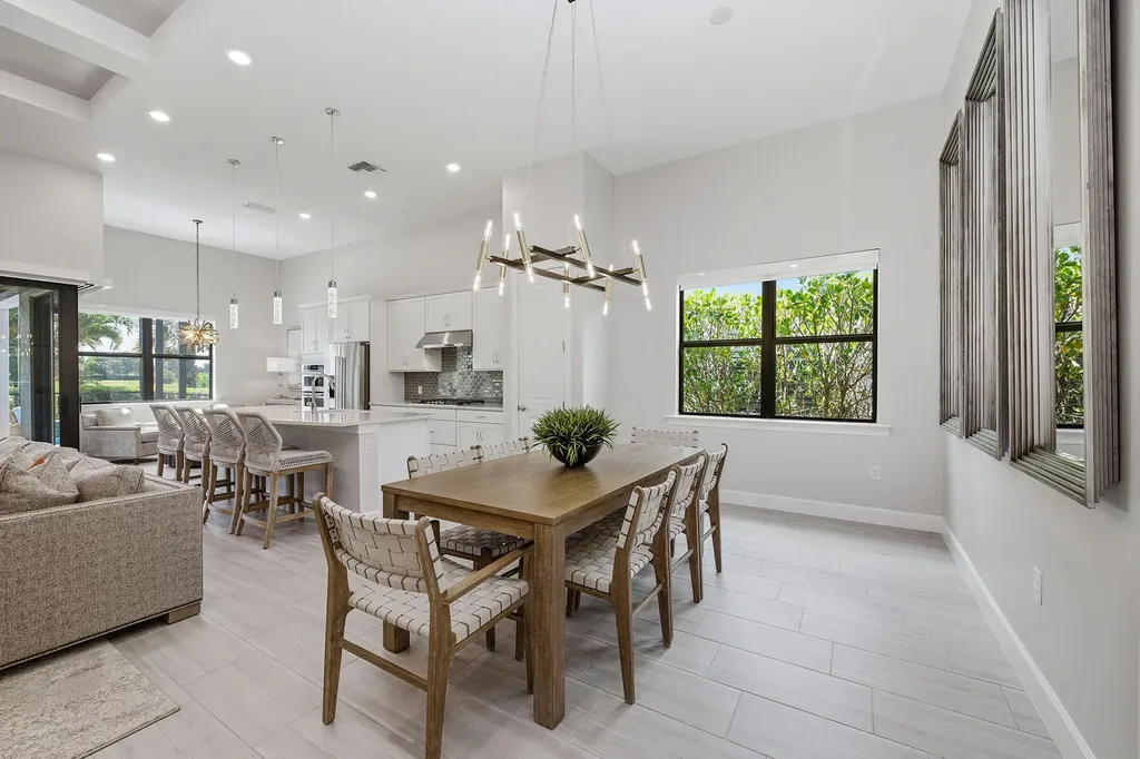 2764 Amaranda Court Naples FL 34114