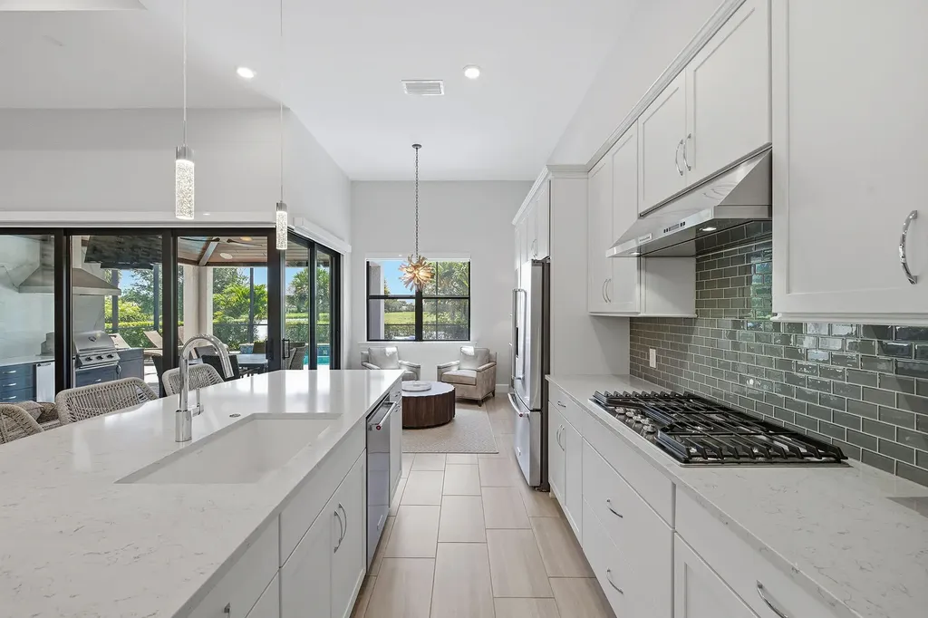 2764 Amaranda Court Naples FL 34114