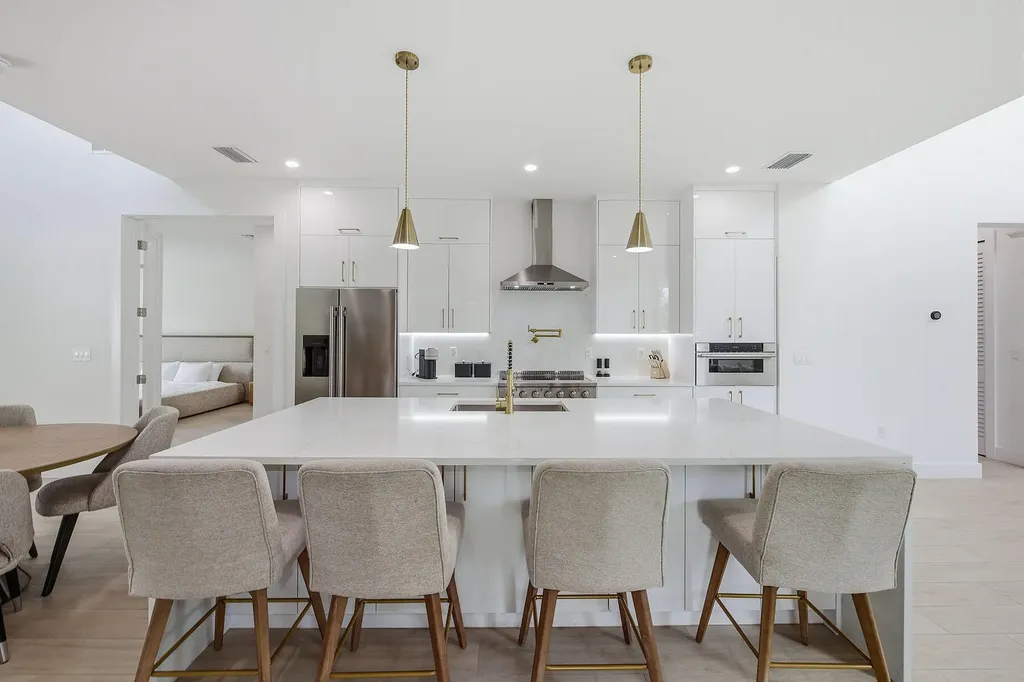 3400 Canal Street Naples FL 34112