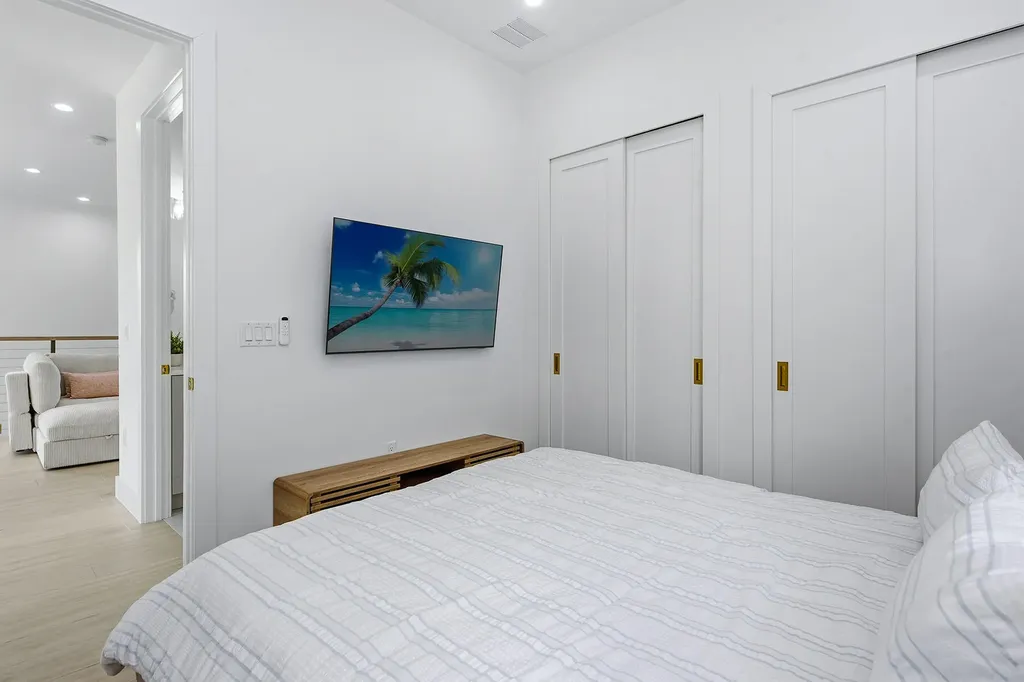 3400 Canal Street Naples FL 34112