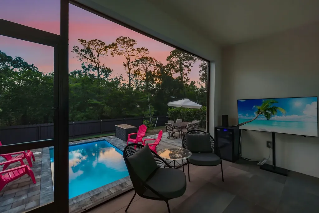 3400 Canal Street Naples FL 34112