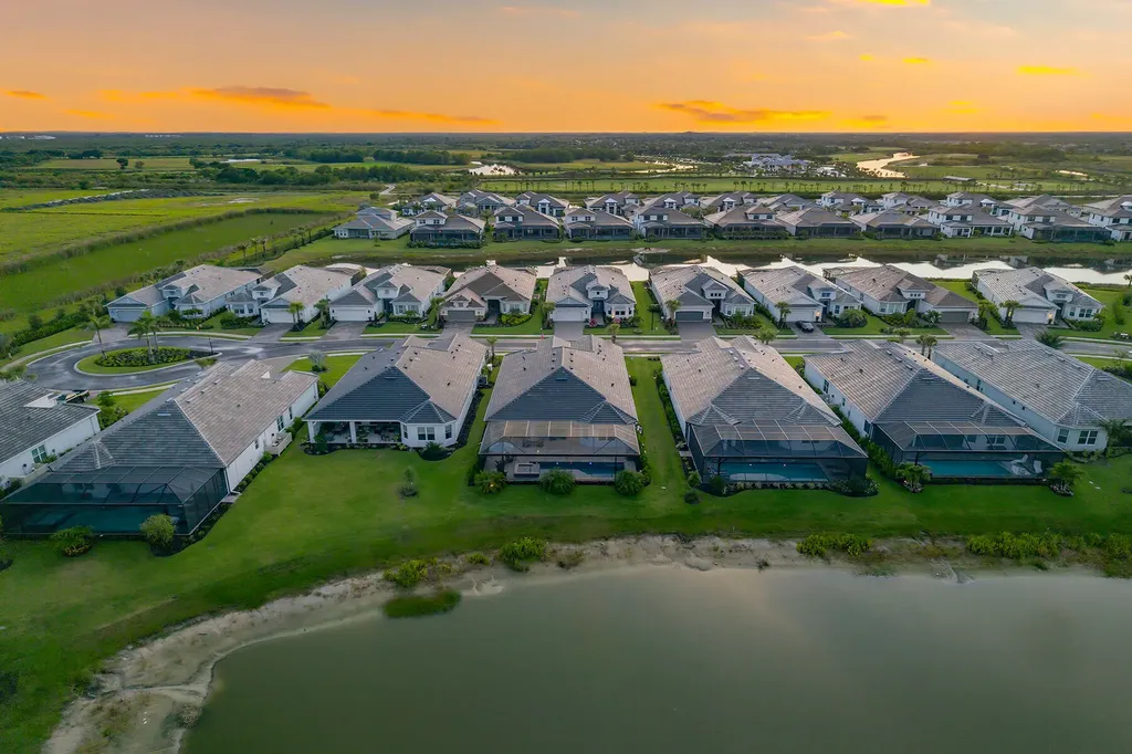 15848 Triesta Lane Naples FL 34114