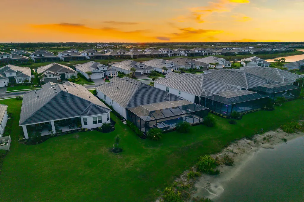 15848 Triesta Lane Naples FL 34114