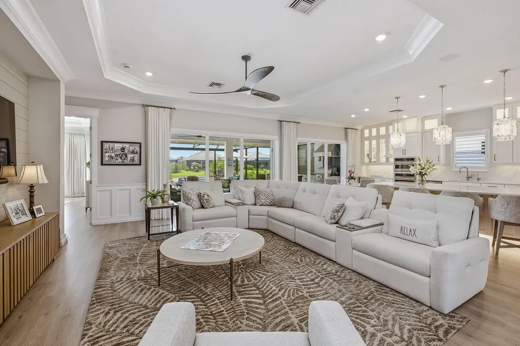 15848 Triesta Lane Naples FL 34114
