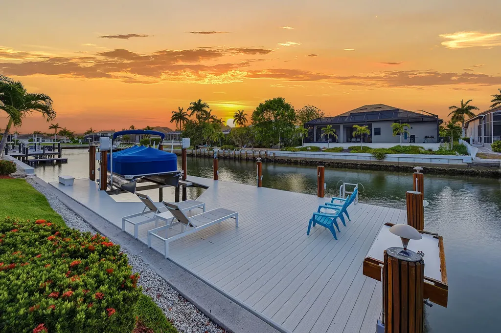 1036 Admiralty Court Marco Island FL 34145
