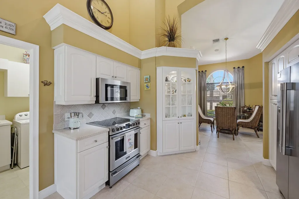 1036 Admiralty Court Marco Island FL 34145
