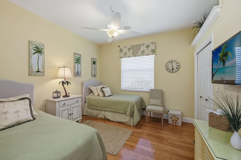 1036 Admiralty Court Marco Island FL 34145