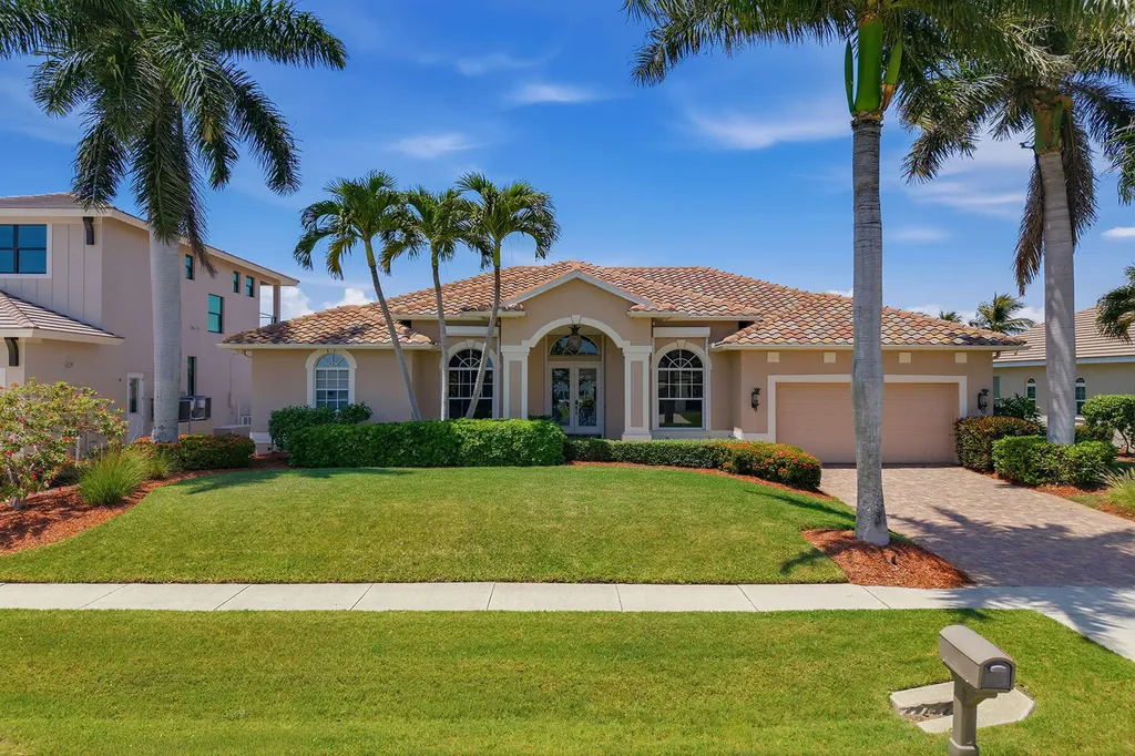 1036 Admiralty Court Marco Island FL 34145