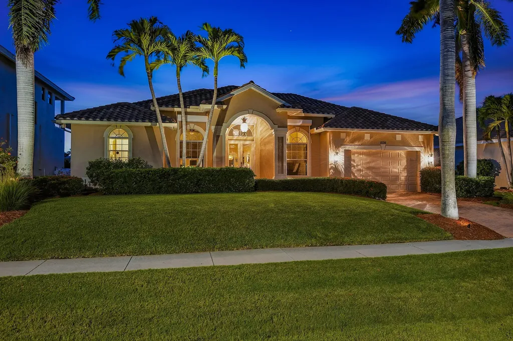1036 Admiralty Court Marco Island FL 34145
