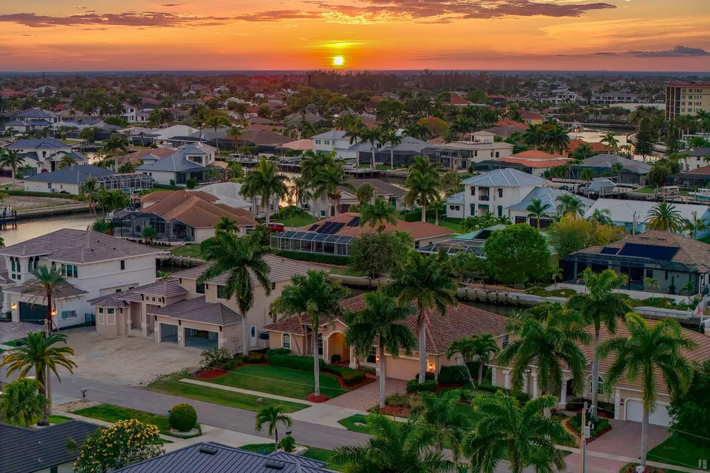 1036 Admiralty Court Marco Island FL 34145