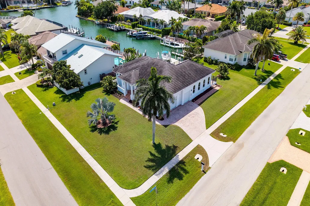 405 Driftwood Court Marco Island FL 34145