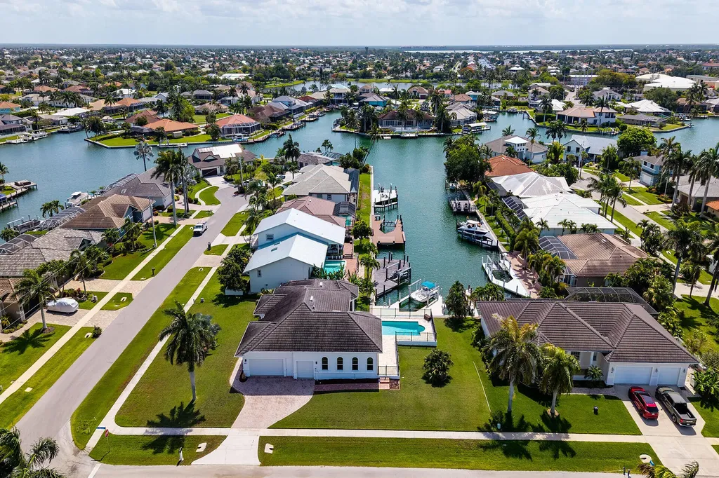405 Driftwood Court Marco Island FL 34145