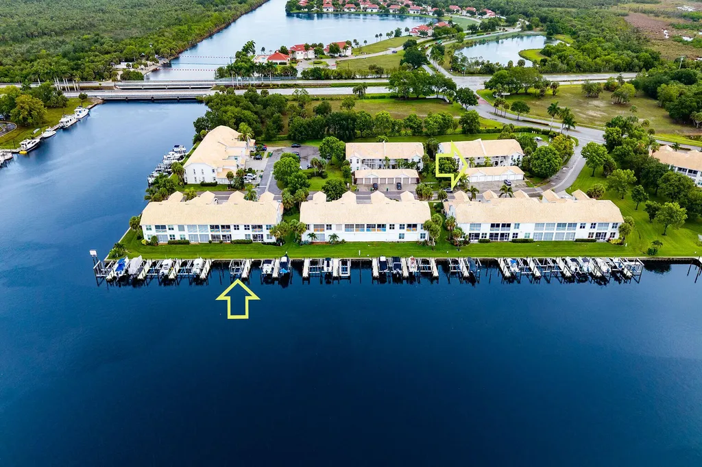 Naples FL, 365 Stella Maris Drive N, Unit 2902