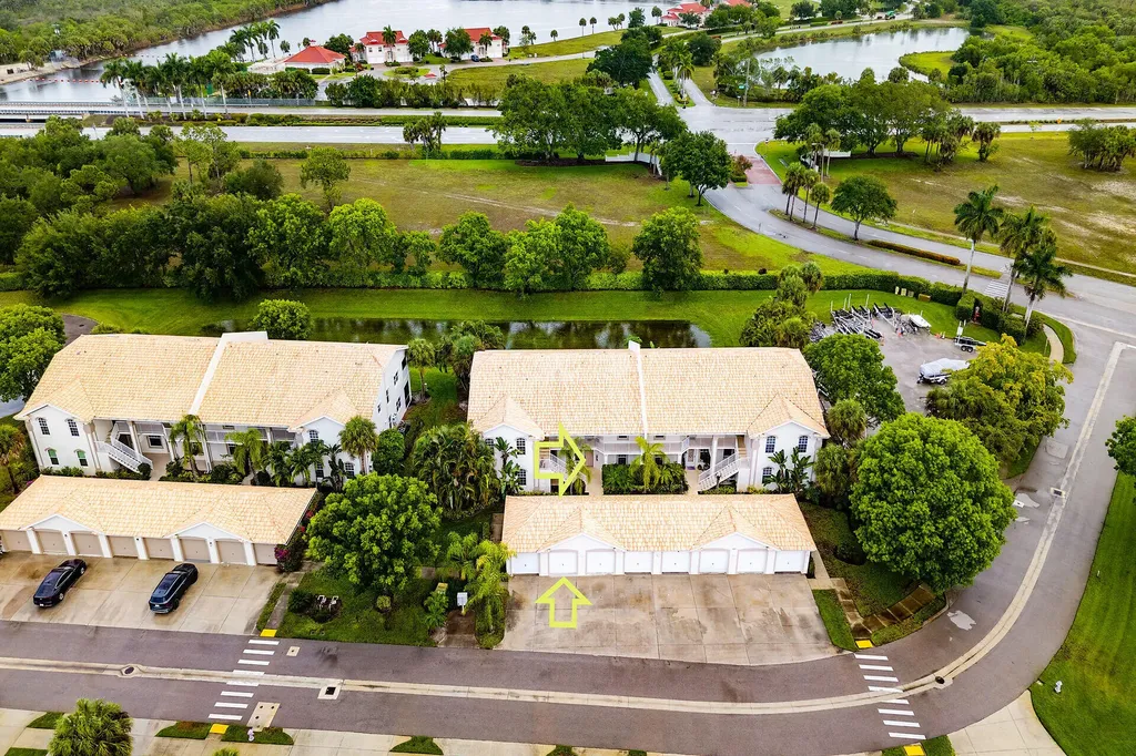 365 Stella Maris Drive N Naples FL 34114