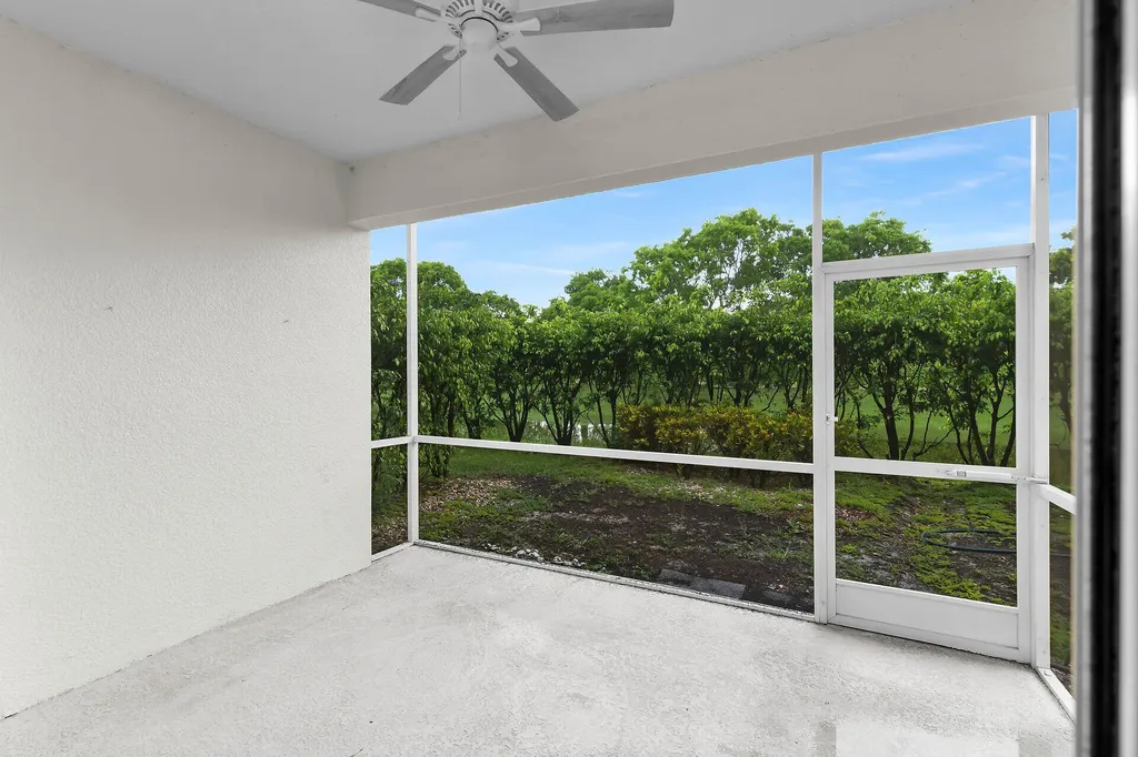 365 Stella Maris Drive N Naples FL 34114